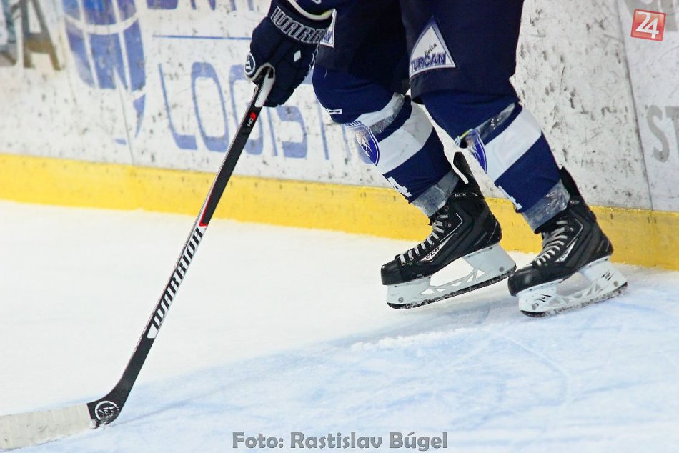 Ilustračný obrázok k článku Hokejisti Topoľčian nestačili na HC Detva: Líder súťaže bol nad ich sily